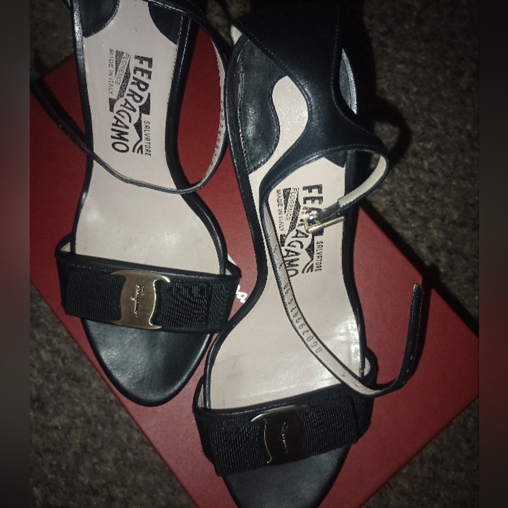 Salvatore Ferragamo Deodata Black Sandals